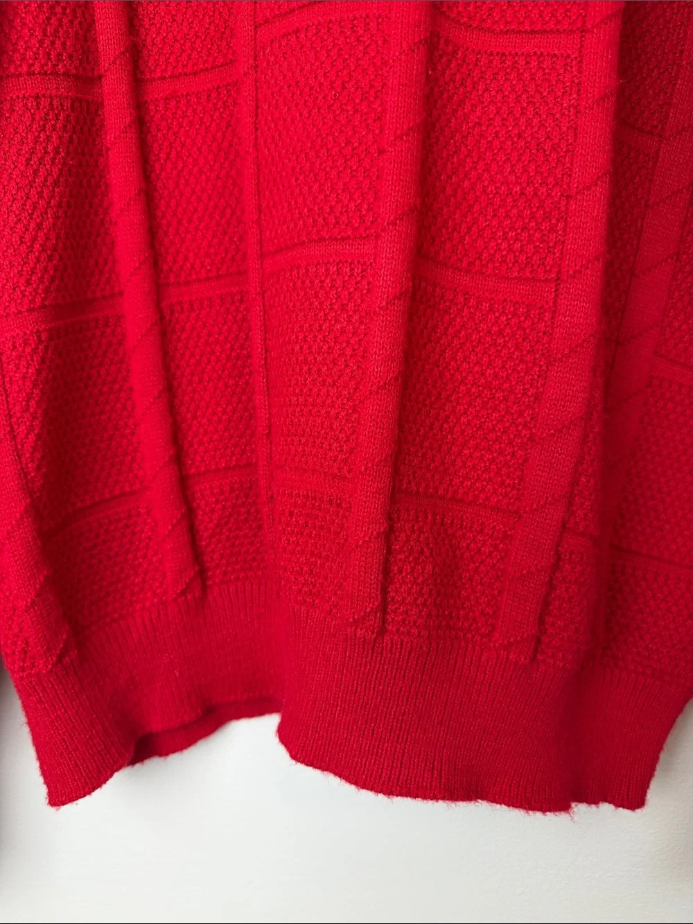 Vintage Christian Dior Monsieur Red Textured Knit Sweater XL Made in USA 90s